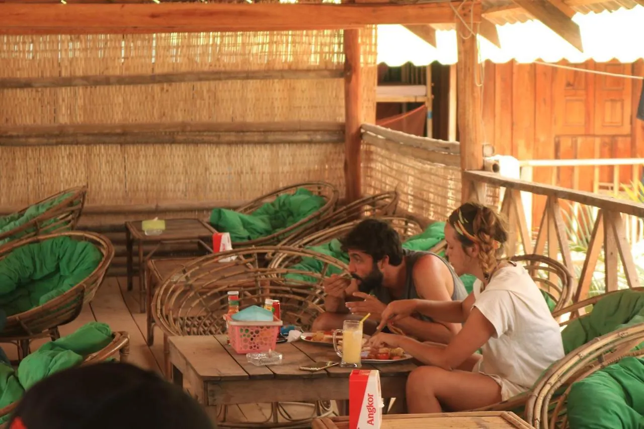 Banana Beach Bungalow & Restaurant Cambogia